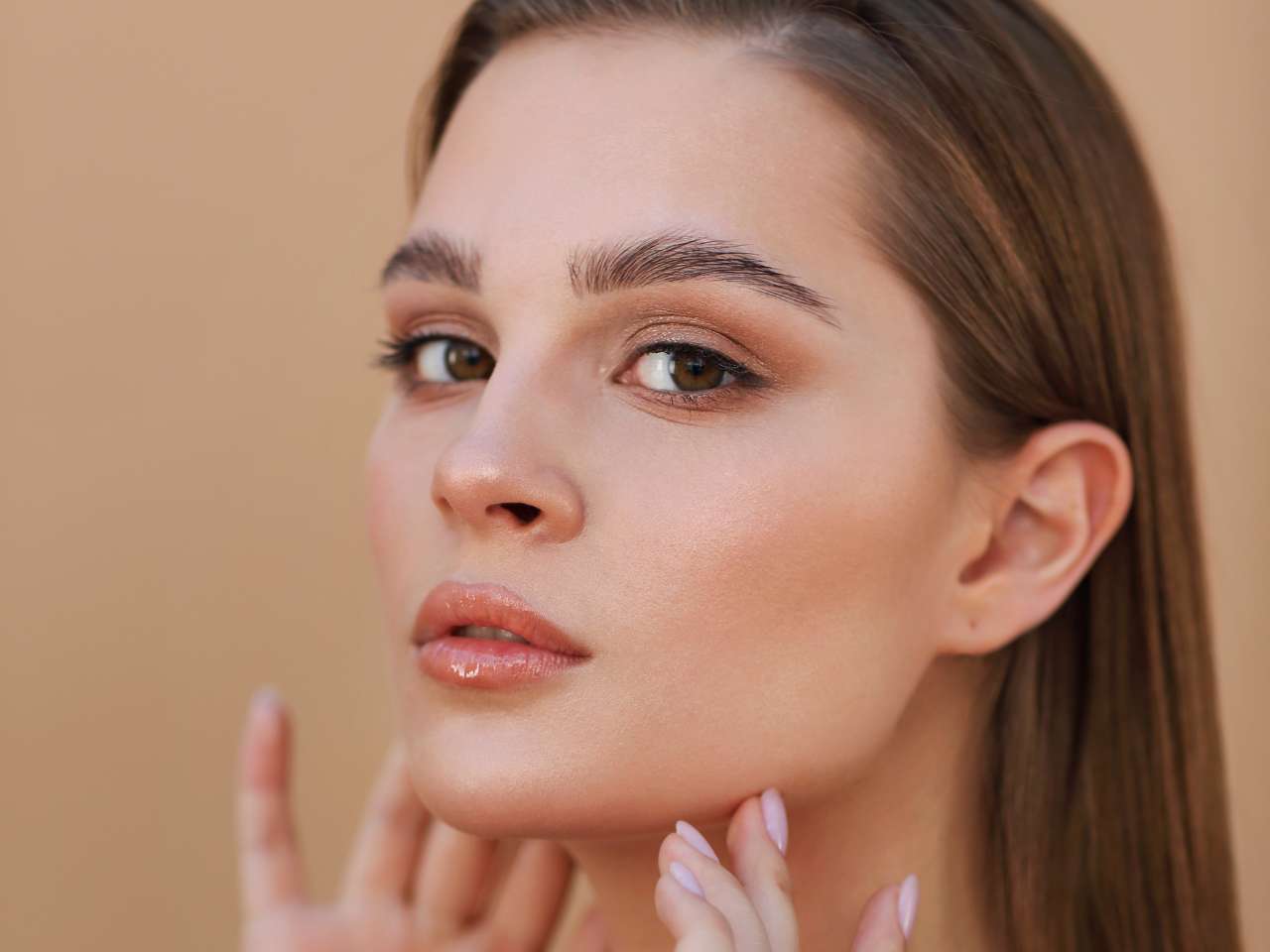Zo krijg jij dé clean girl make-up look • BeautyWeb