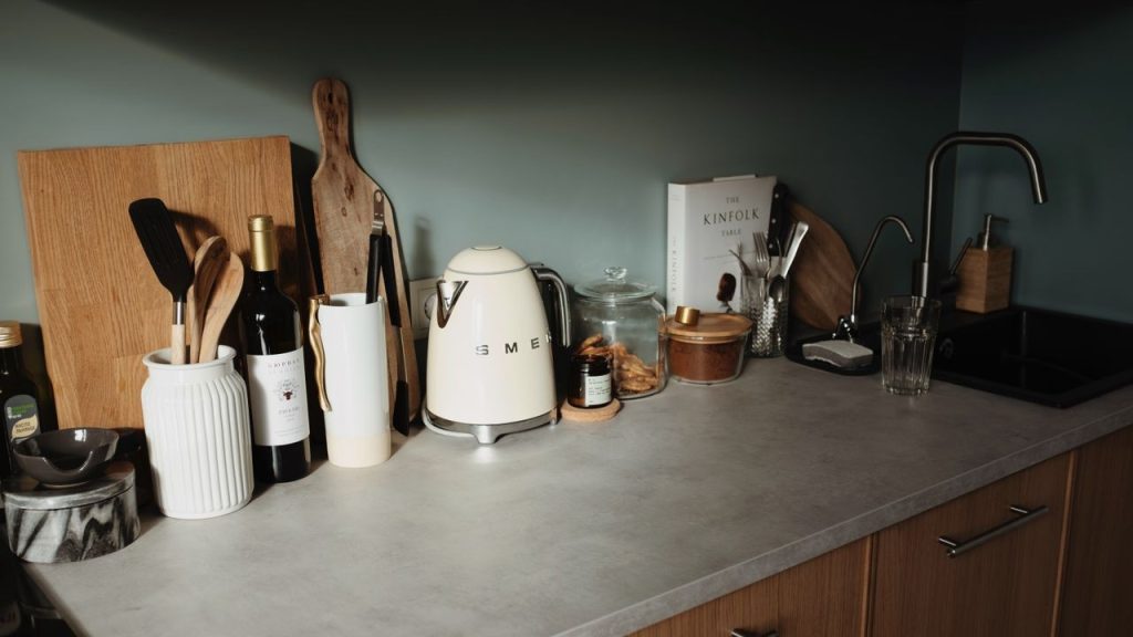 Meer personaliteit toevoegen aan je keuken met decoratie