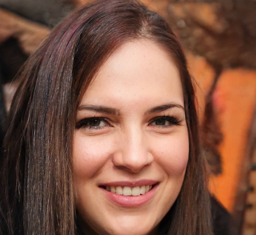 vrouw glimlach bruin haar